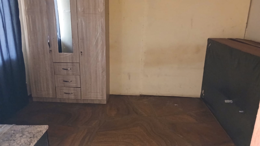 6 Bedroom Property for Sale in Sasolburg Ext 3 Free State